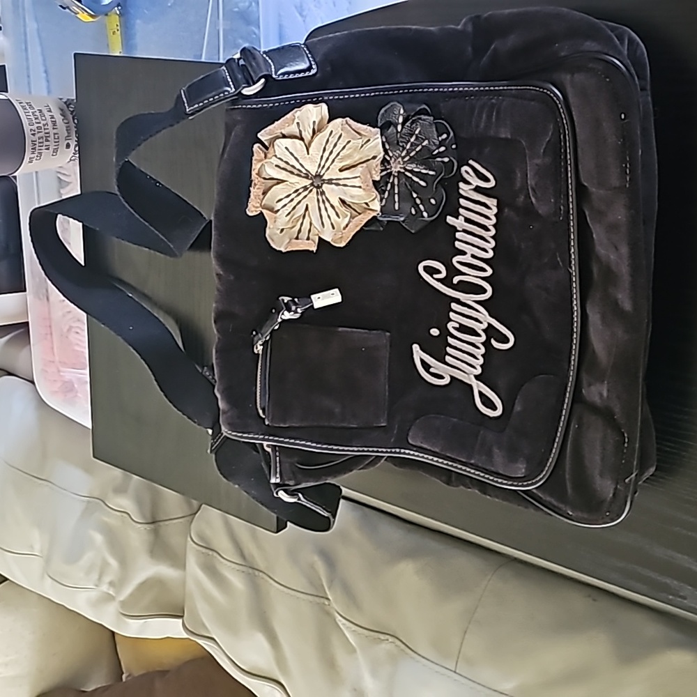 Juicy Couture Crossbody (Vintage)